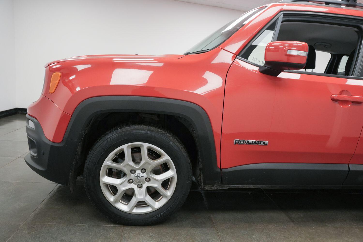 Used Jeep Renegade 2016 for sale - 77266659: Photo 6