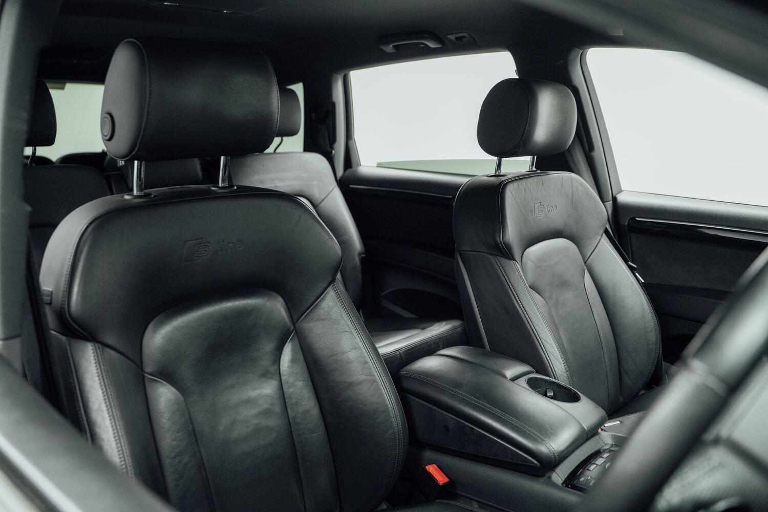 Used Audi Q7 2010 for sale - 76360344: Photo 13