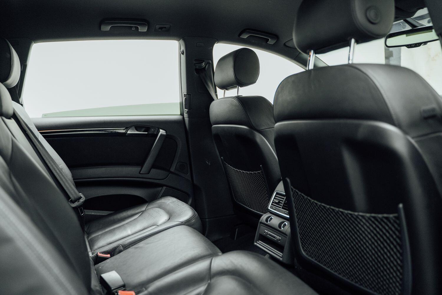 Used Audi Q7 2010 for sale - 76360344: Photo 17