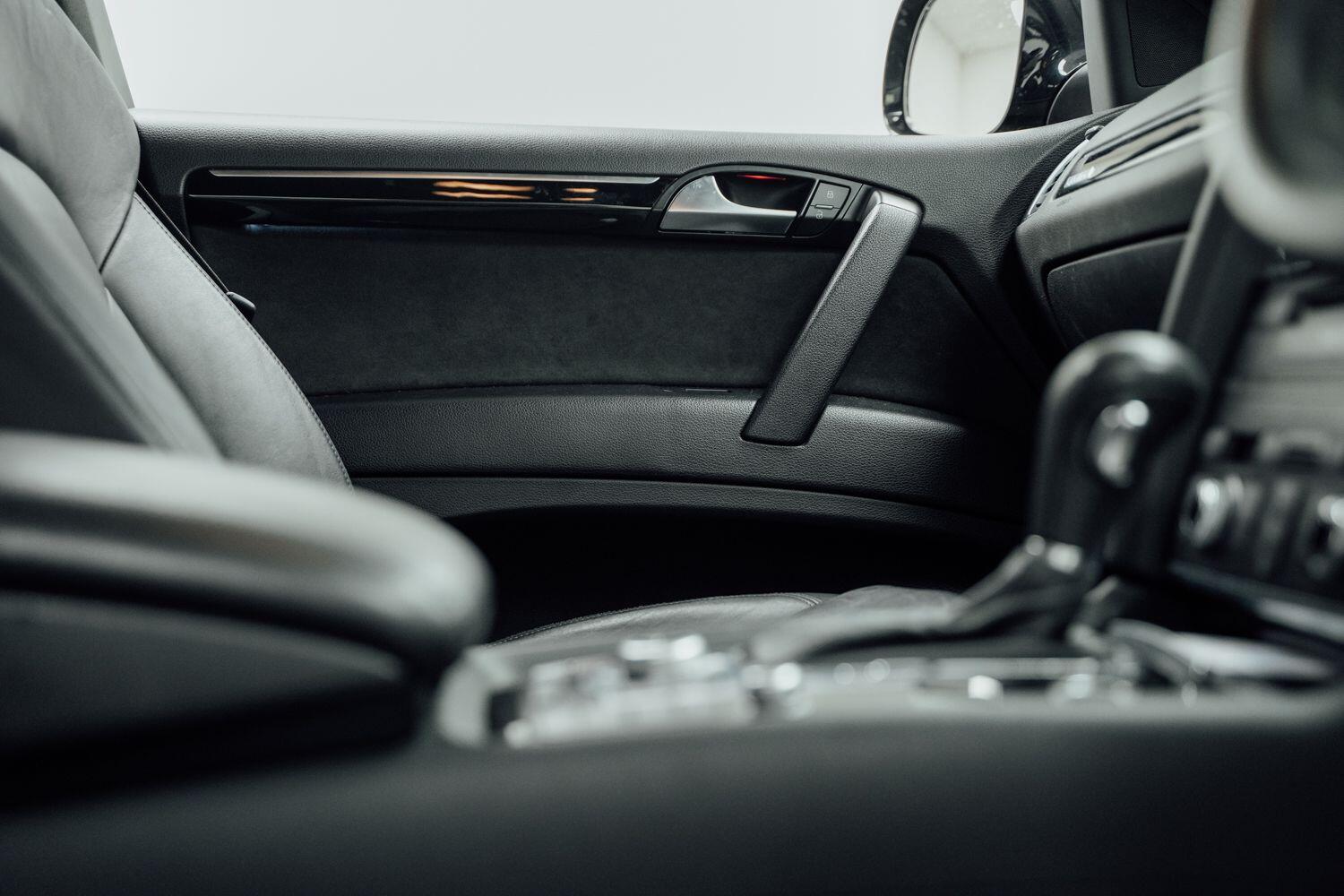 Used Audi Q7 2010 for sale - 76360344: Photo 21