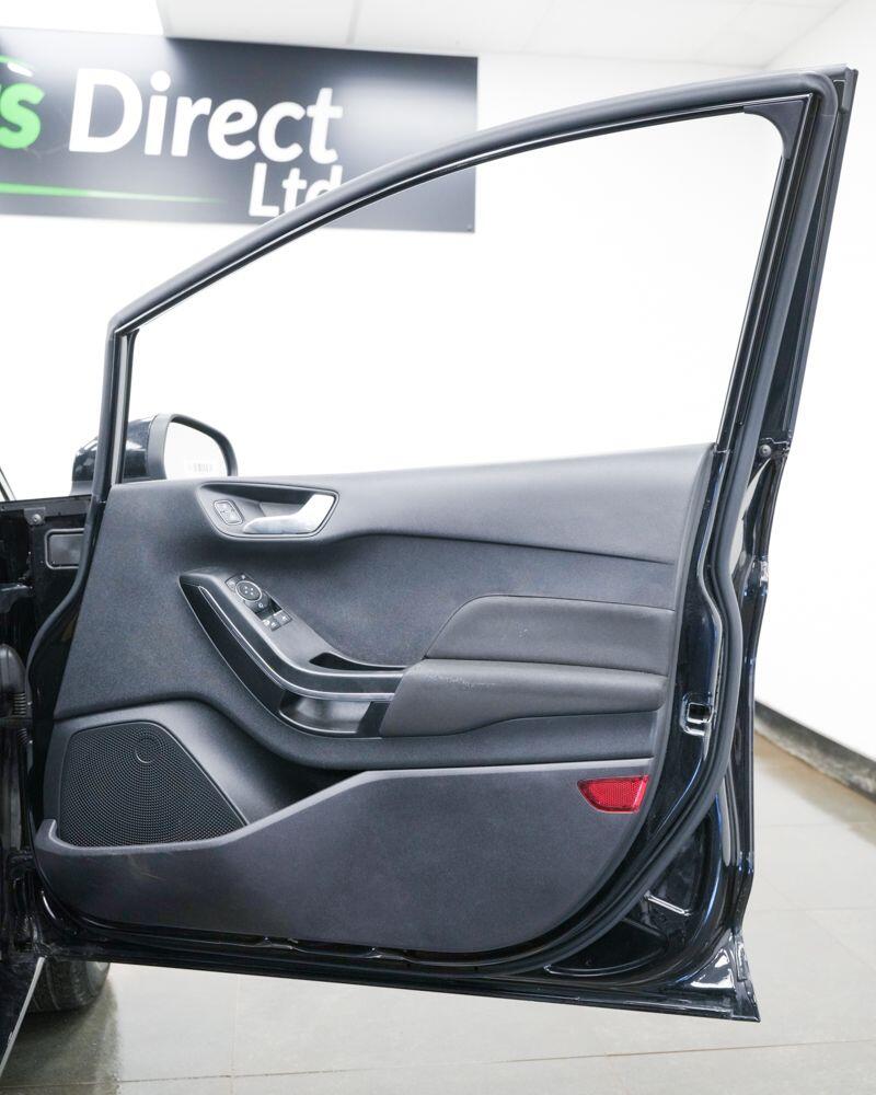 Used Ford Fiesta for sale - 76825122: Photo 18