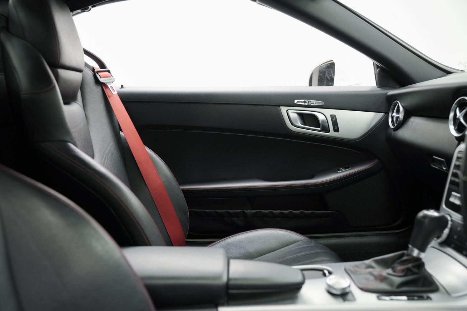 Used Mercedes-Benz SLK 2014 for sale - 76388439: Photo 13