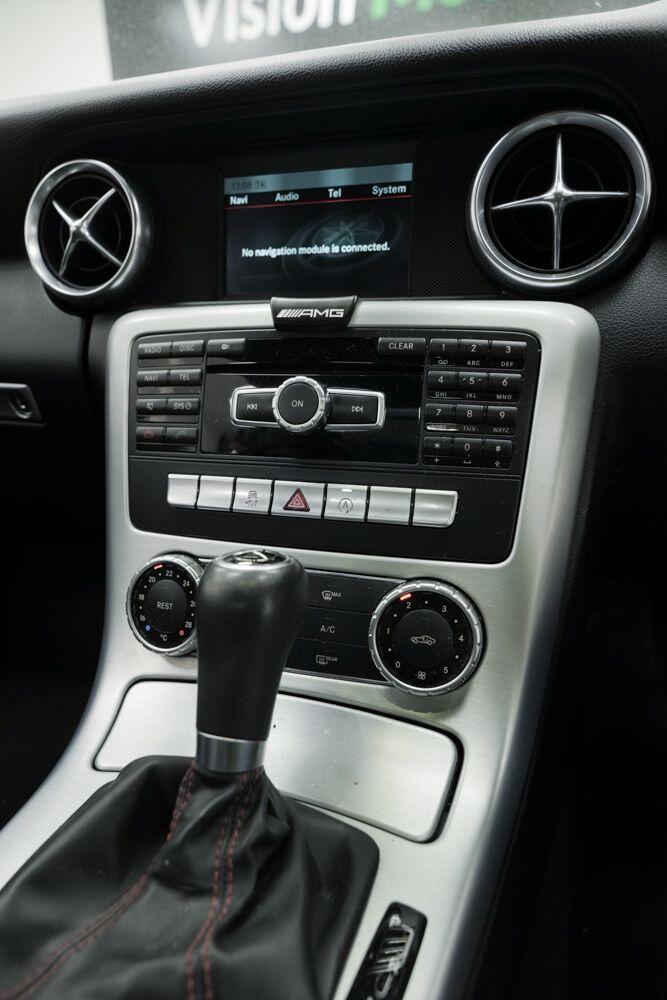 Used Mercedes-Benz SLK 2014 for sale - 76388439: Photo 17