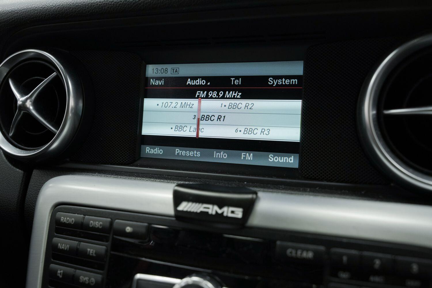 Used Mercedes-Benz SLK 2014 for sale - 76388439: Photo 18