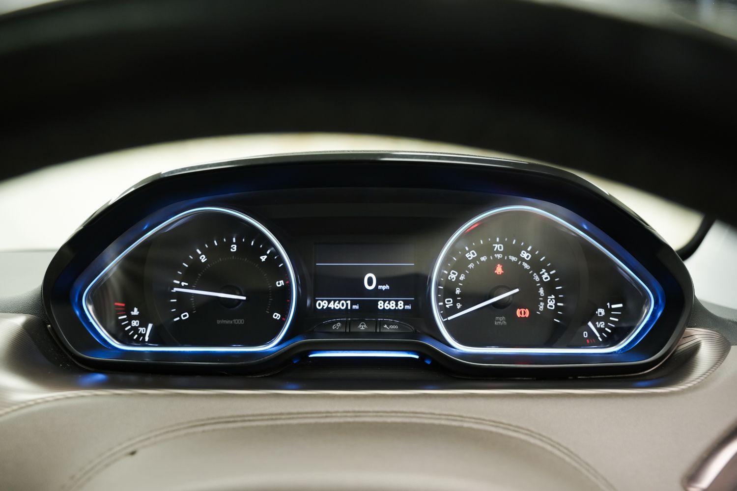 Used Peugeot 2008 2013 for sale - 76360713: Photo 24