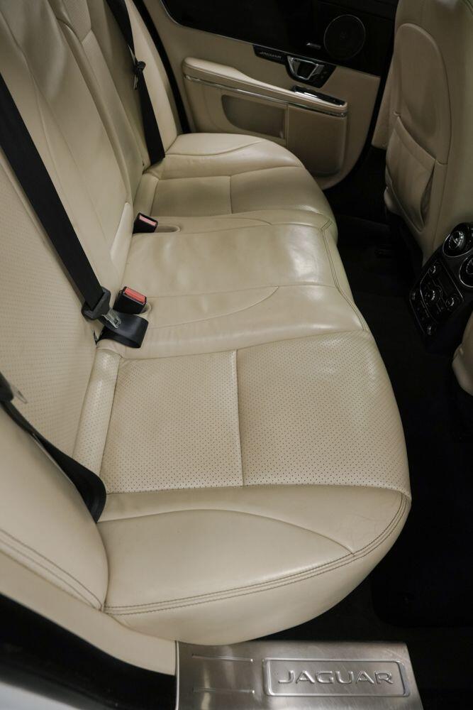 Used Jaguar XJ 2014 for sale - 77315029: Photo 16