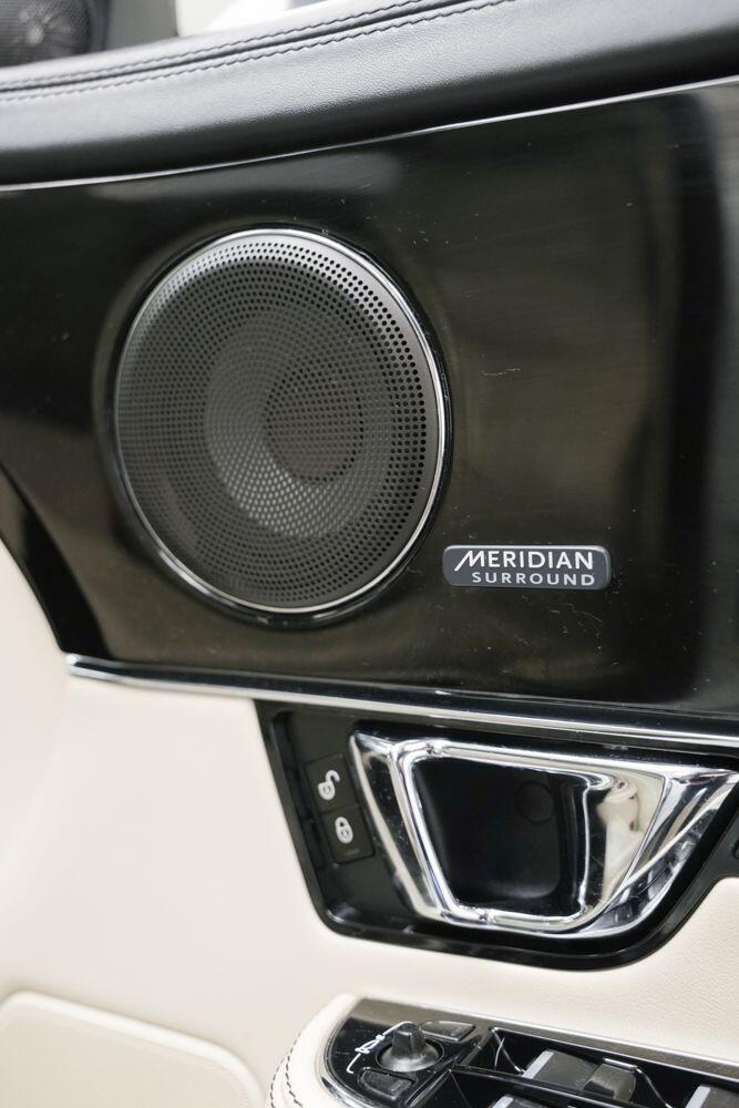 Used Jaguar XJ 2014 for sale - 77315029: Photo 25