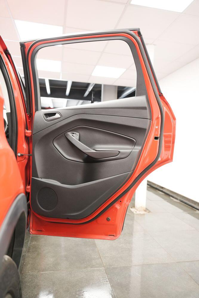 Used Ford Kuga 2013 for sale - 77411857: Photo 17