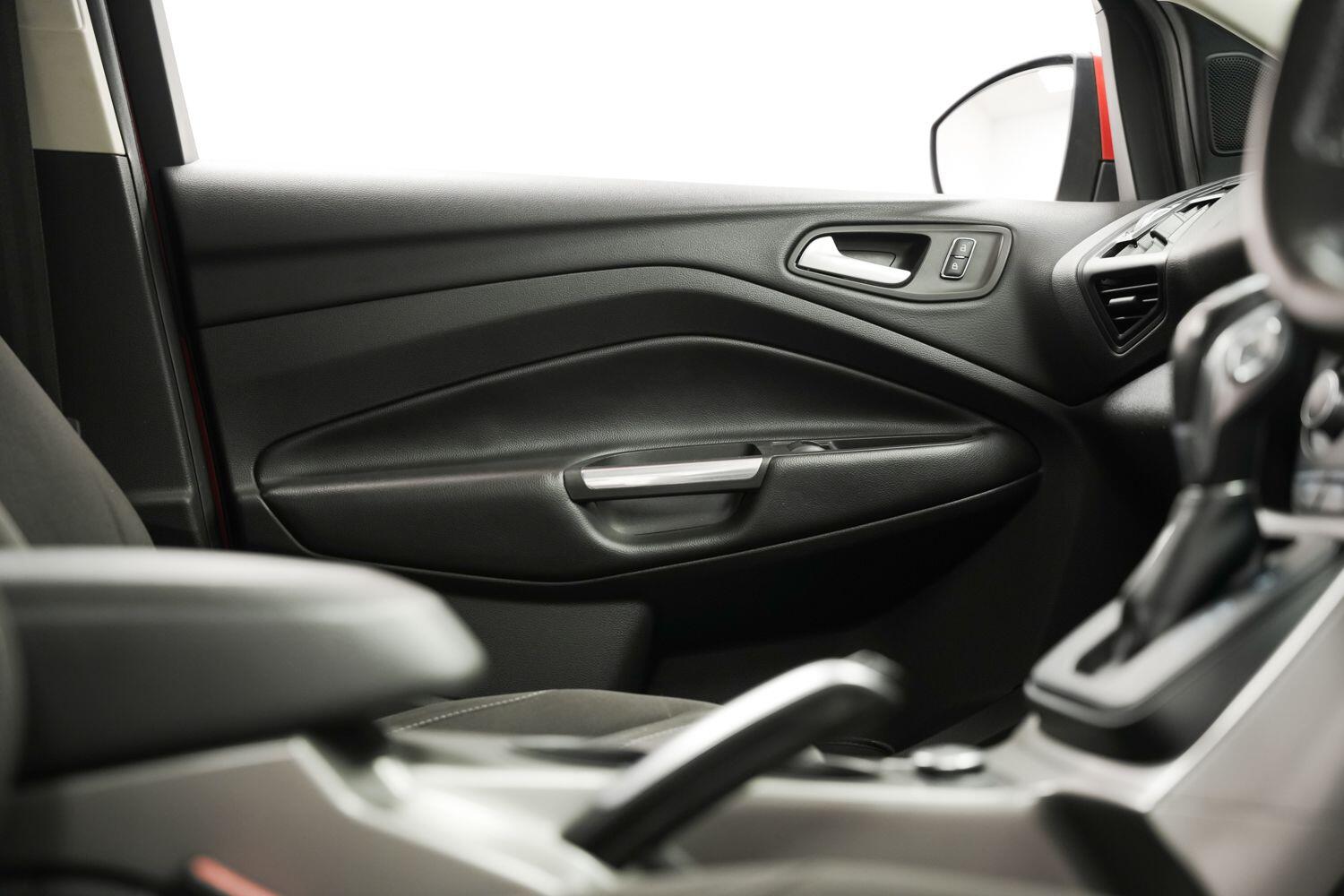 Used Ford Kuga 2013 for sale - 77411857: Photo 20