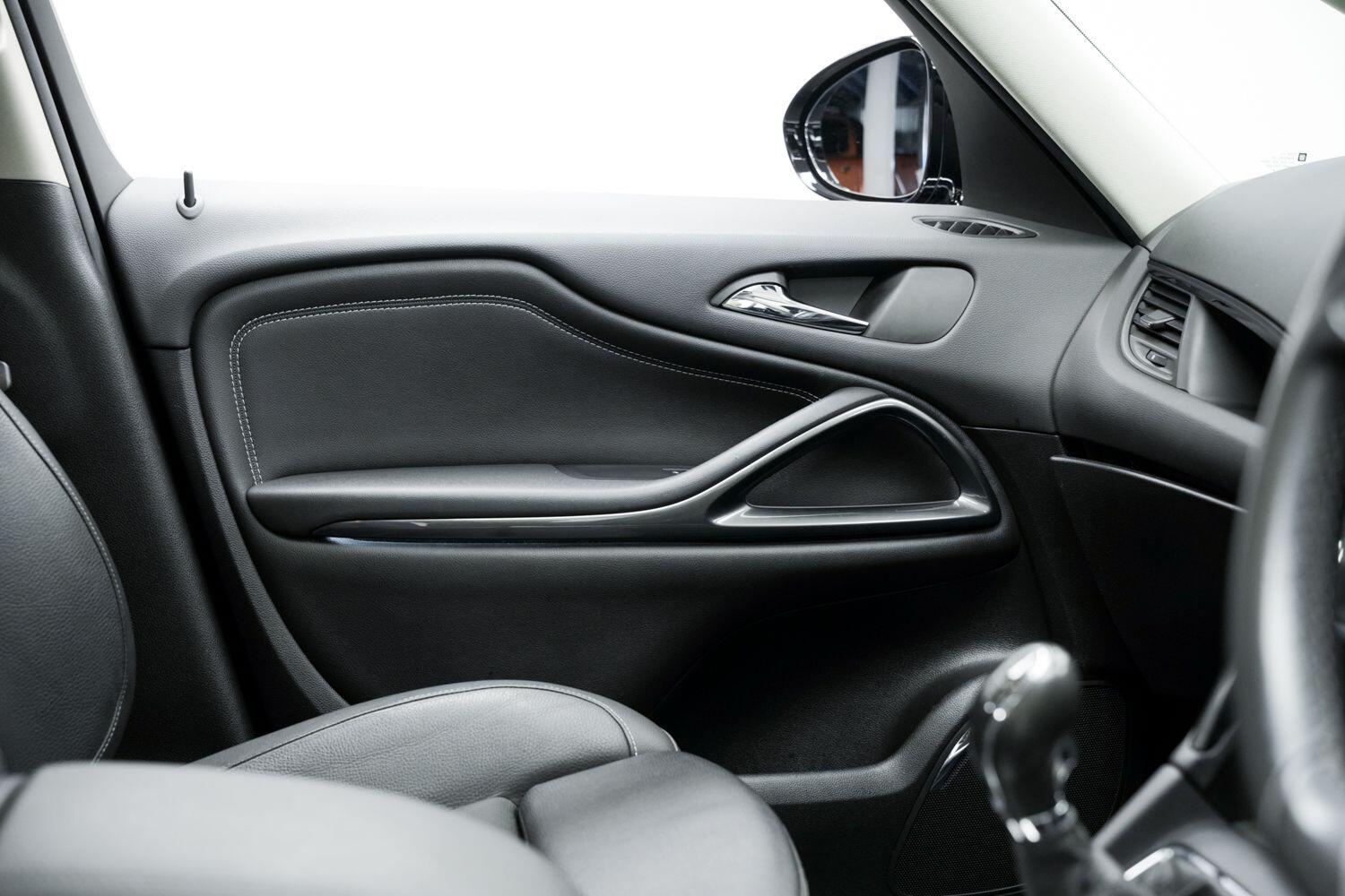 Used Vauxhall Zafira 2018 for sale - 76823698: Photo 24