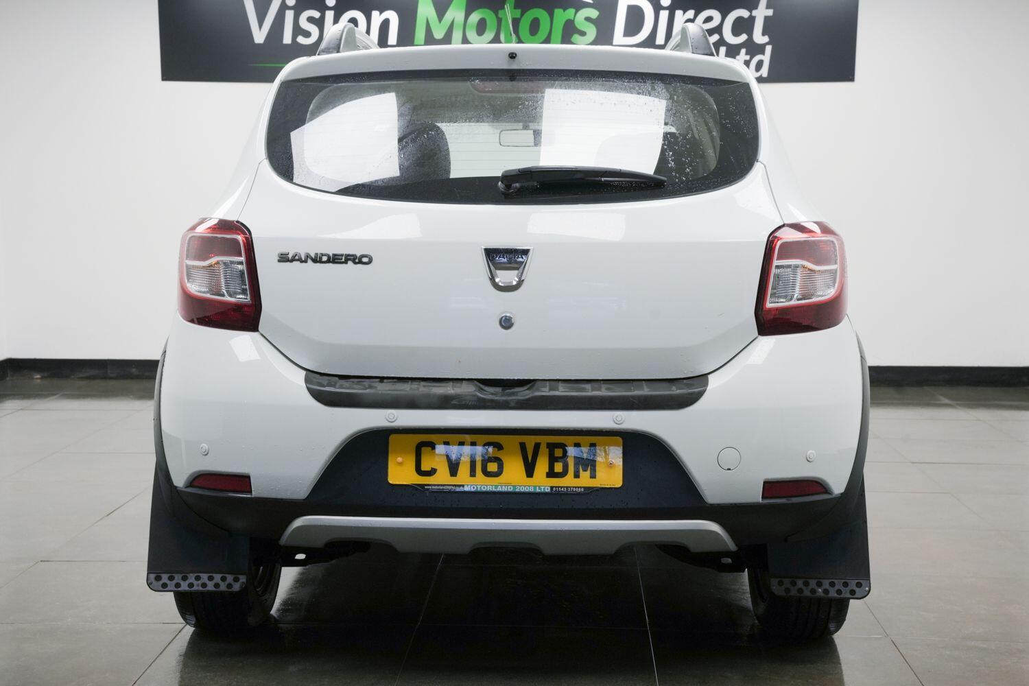 Used Dacia Sandero Stepway 2016 for sale - 77267190: Photo 3