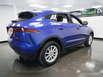 Used Jaguar E-Pace 2018 for sale - 76099456: Photo 4