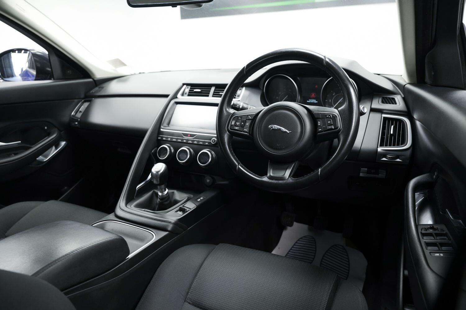 Used Jaguar E-Pace 2018 for sale - 76099456: Photo 9