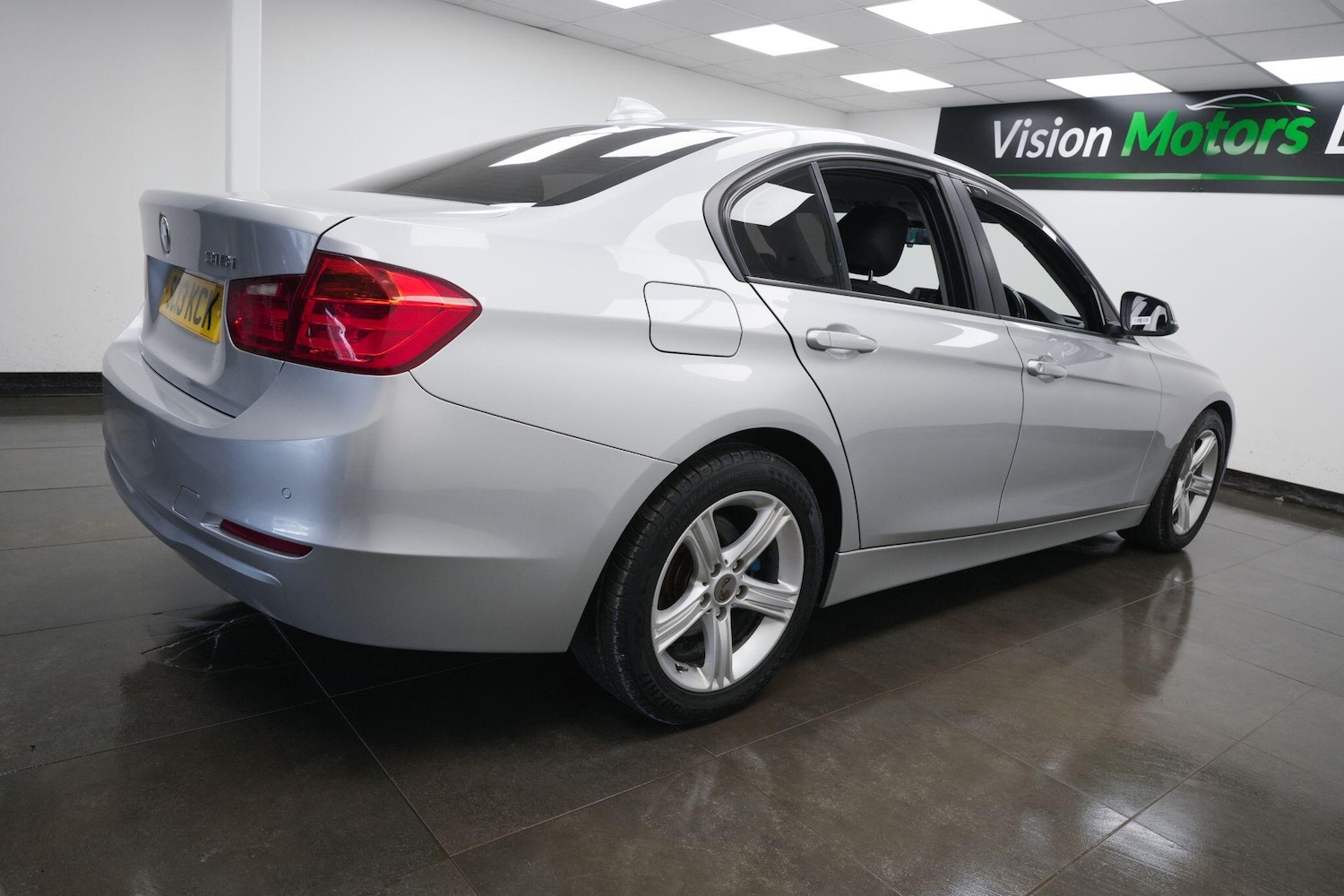 Used BMW 3 Series for sale - 77768525: Photo 4