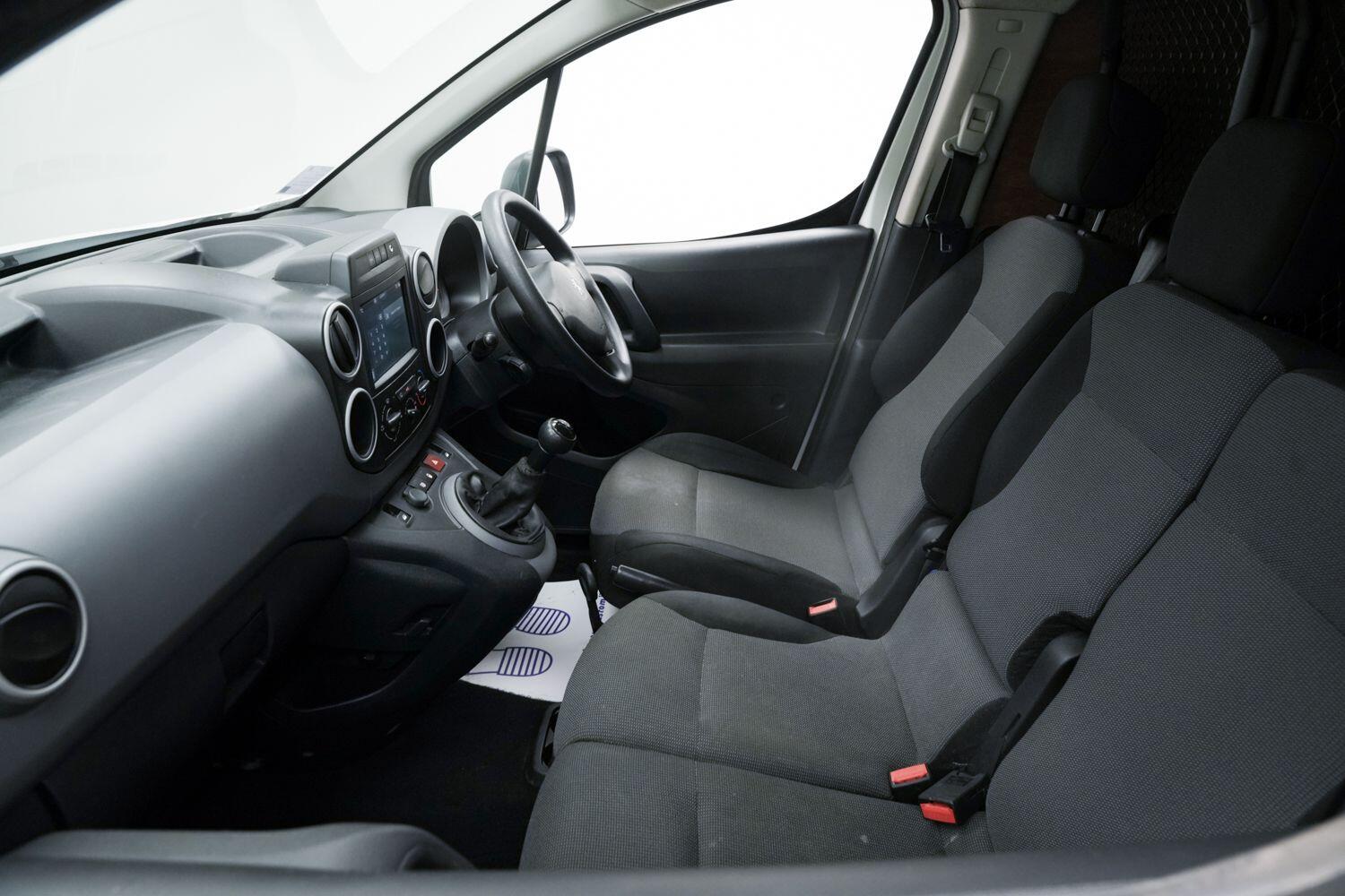 Used Peugeot Partner 2018 for sale - 77098002: Photo 18