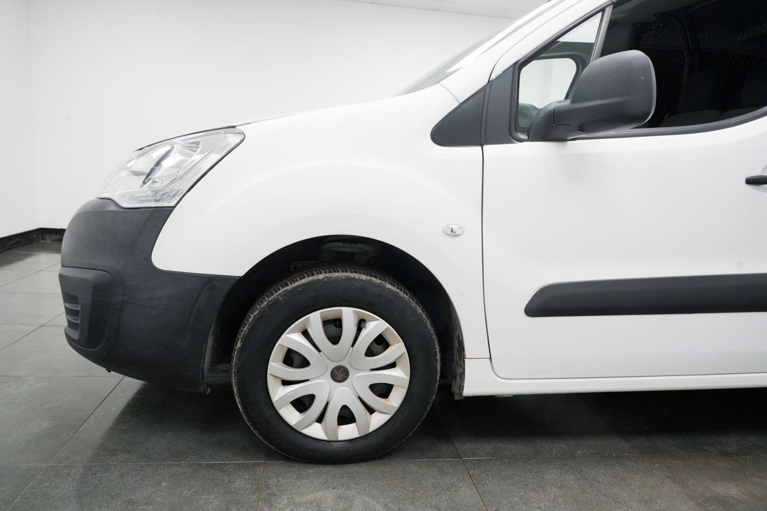 Used Peugeot Partner 2018 for sale - 77098002: Photo 6