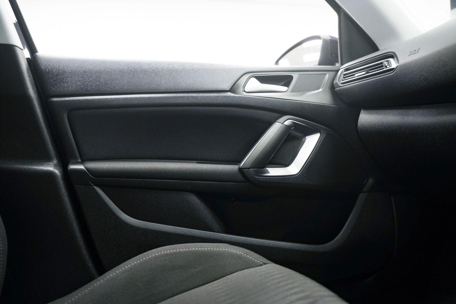 Used Peugeot 308 2014 for sale - 77612397: Photo 21