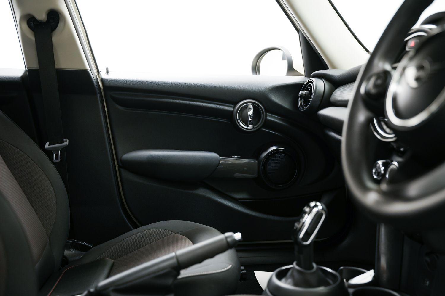 Used MINI Hatch 2019 for sale - 76360872: Photo 22