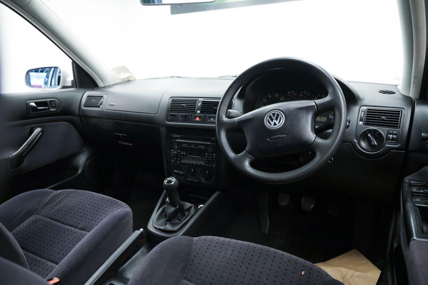 Used Volkswagen Golf 1999 for sale - 77468871: Photo 11