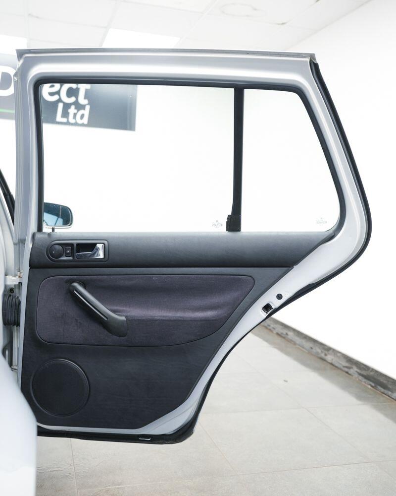 Used Volkswagen Golf 1999 for sale - 77468871: Photo 17