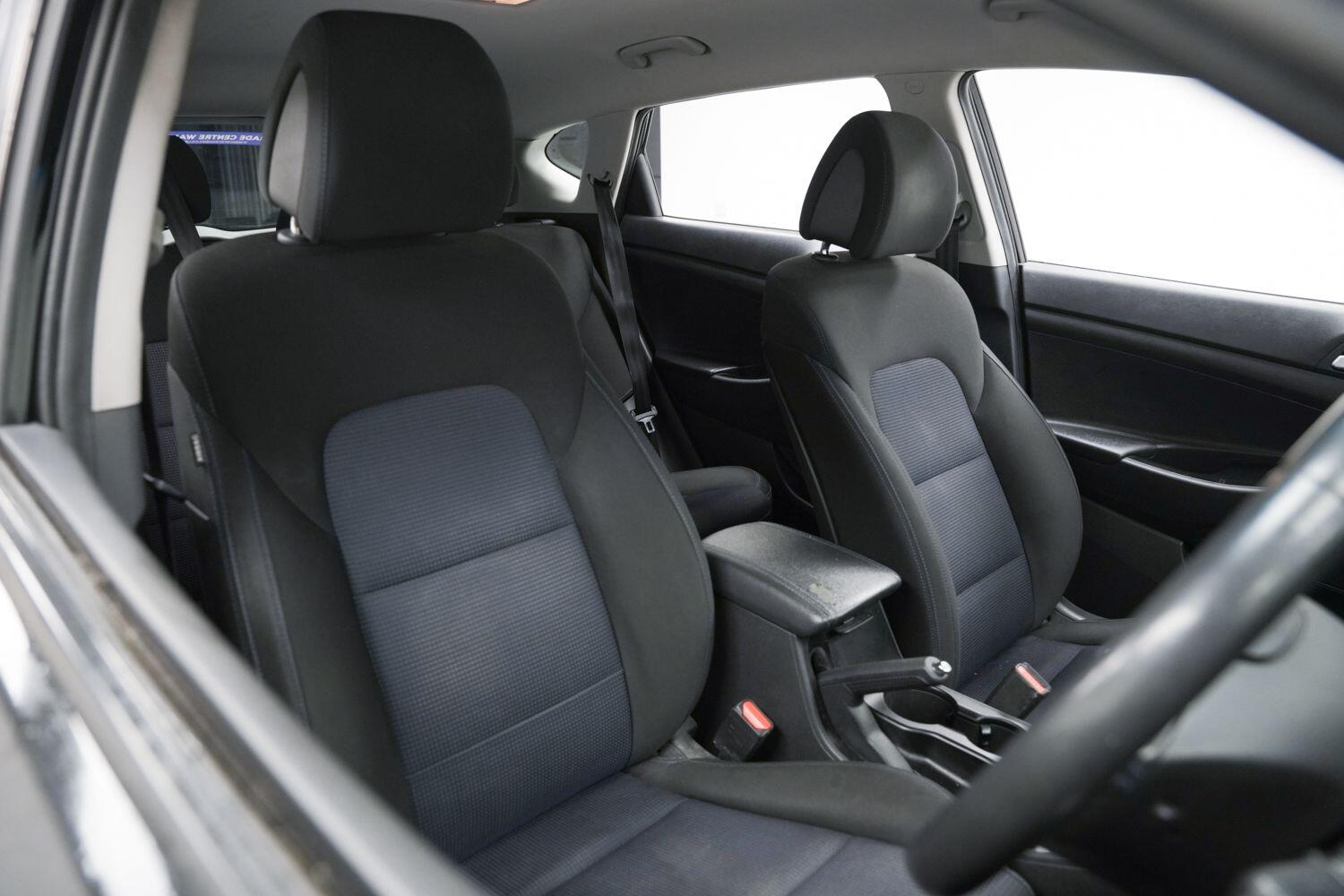 Used Hyundai TUCSON 2017 for sale - 77705188: Photo 11