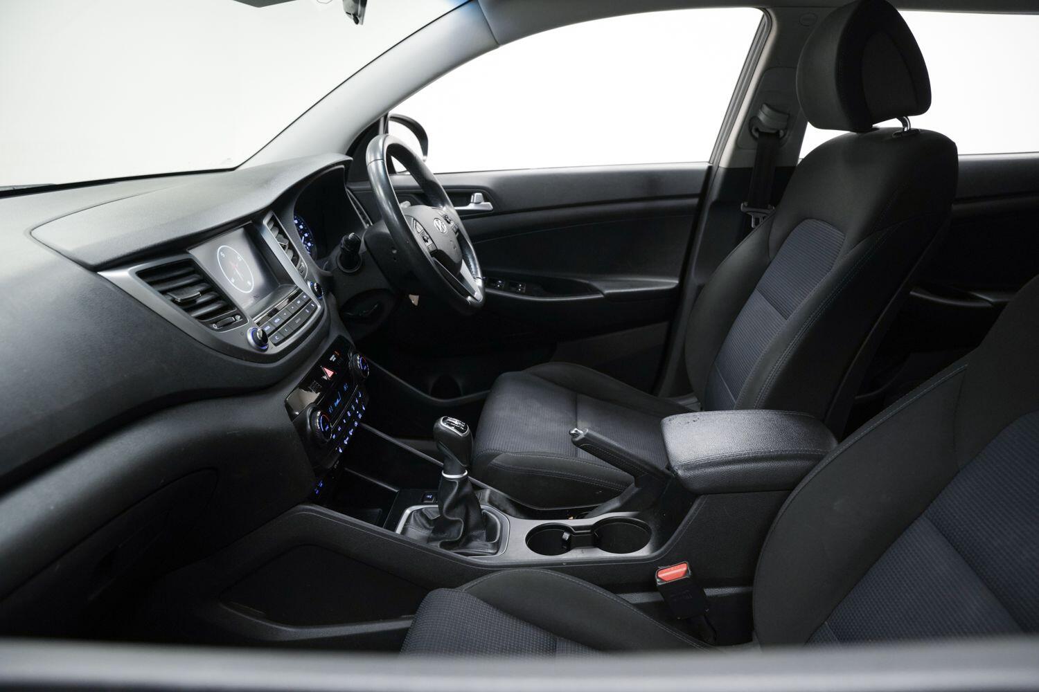 Used Hyundai TUCSON 2017 for sale - 77705188: Photo 29