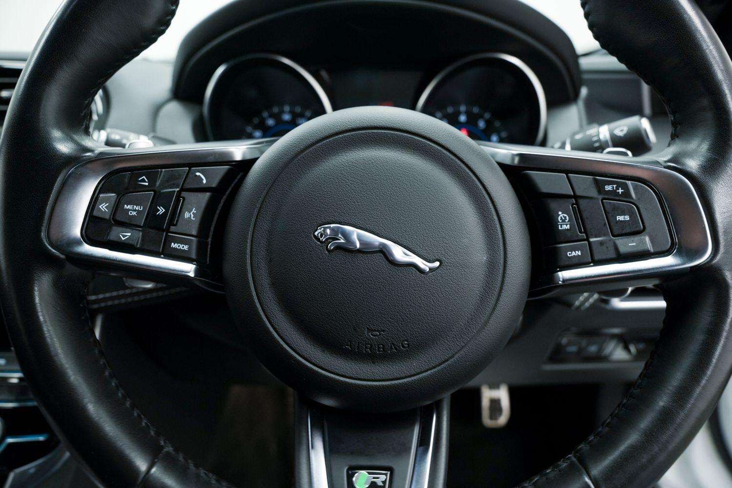 Used Jaguar XE 2019 for sale - 77479218: Photo 26