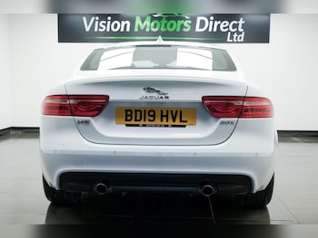 Used Jaguar XE 2019 for sale - 77479218: Photo