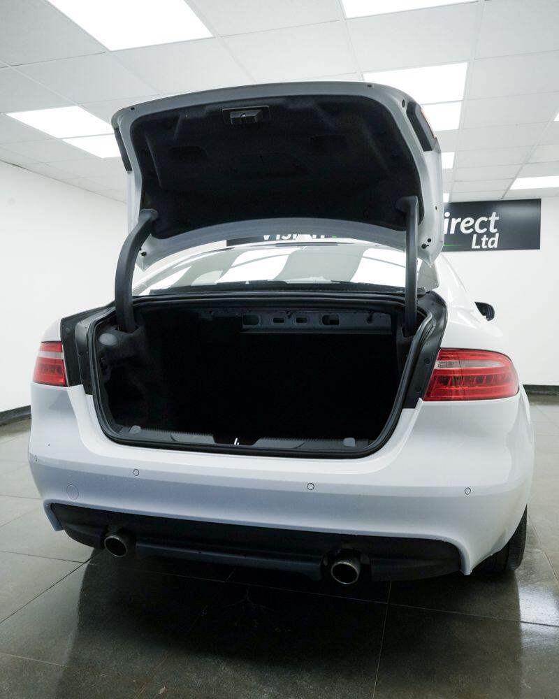 Used Jaguar XE 2019 for sale - 77479218: Photo 8