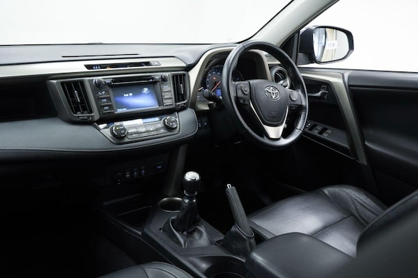 Used Toyota RAV4 2014 for sale - 76167051: Photo 17