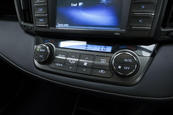 Used Toyota RAV4 2014 for sale - 76167051: Photo 21