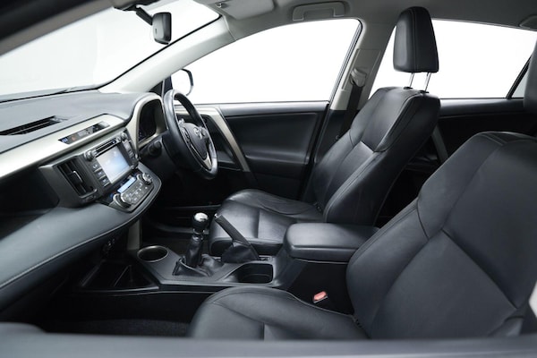 Used Toyota RAV4 2014 for sale - 76167051: Photo 26