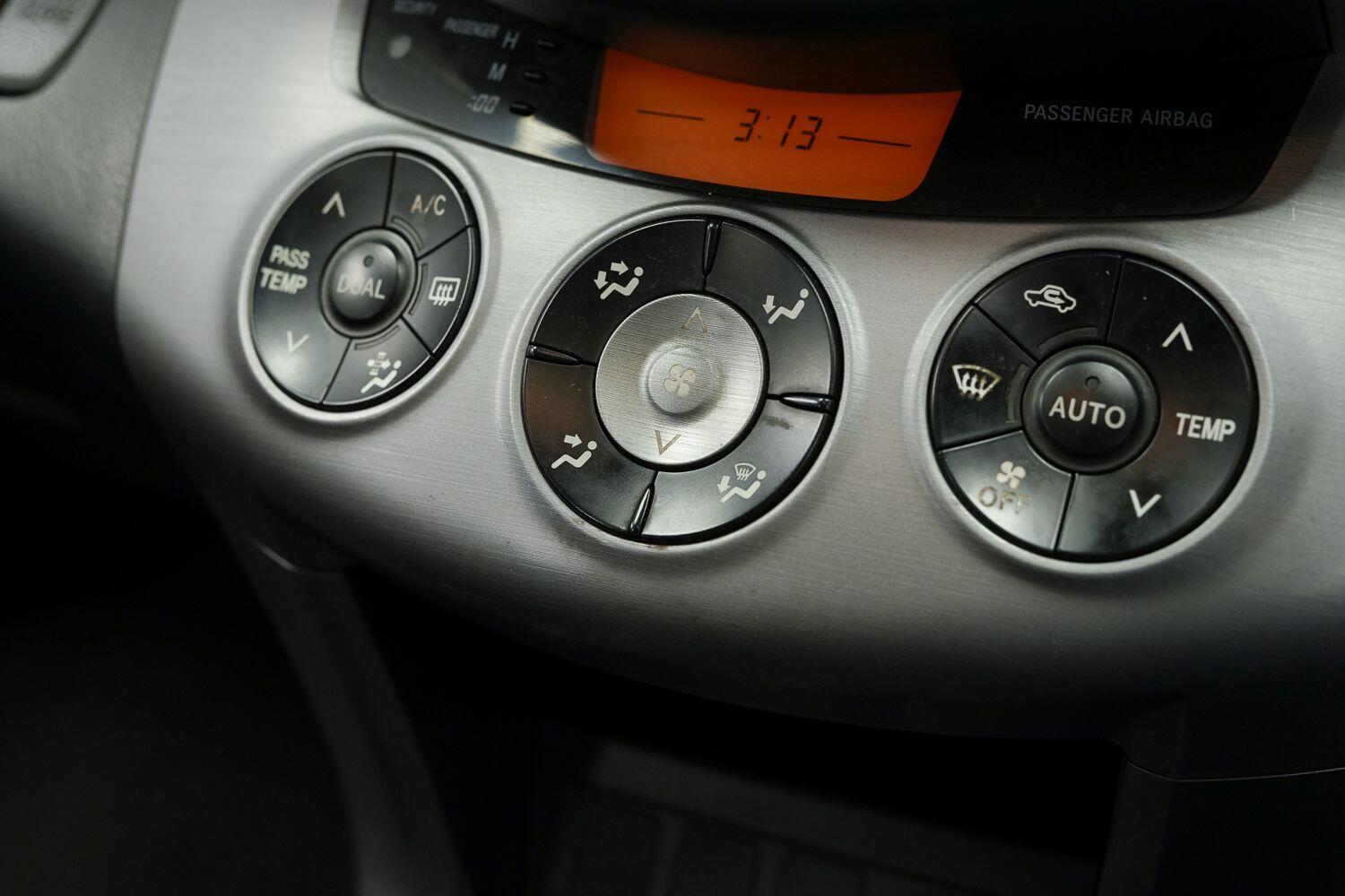 Used Toyota RAV4 for sale - 78136264: Photo 20