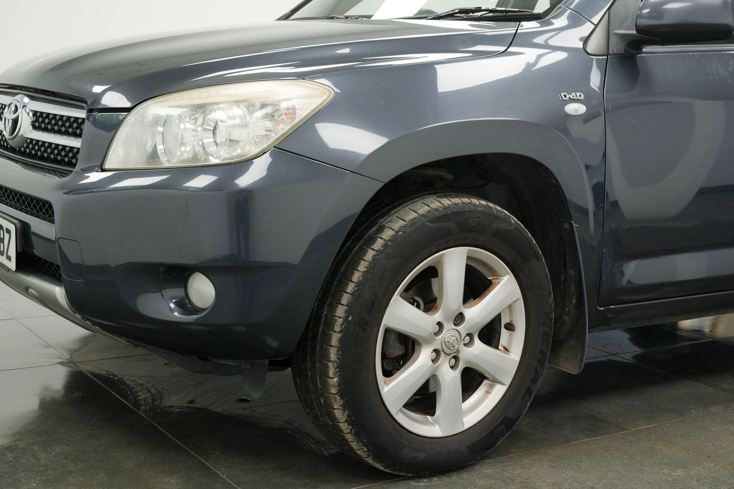 Used Toyota RAV4 for sale - 78136264: Photo 6