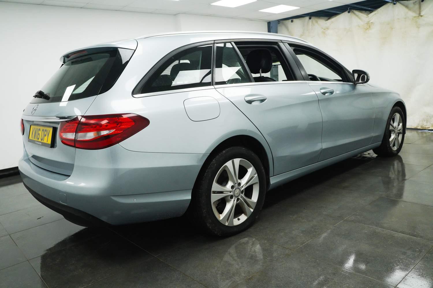 Used Mercedes-Benz C Class 2016 for sale - 77166972: Photo 8