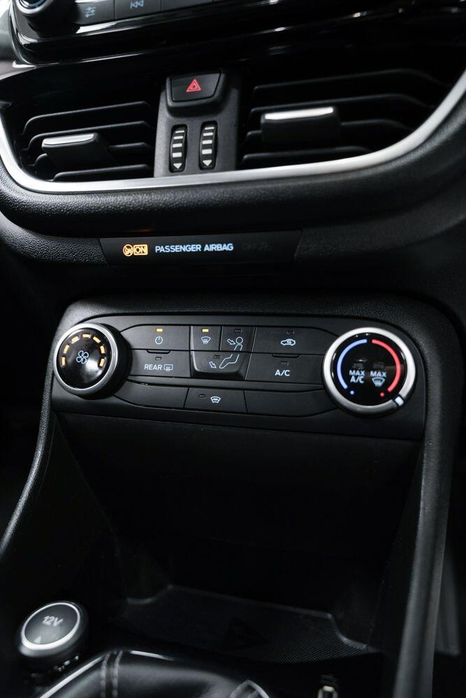 Used Ford Fiesta 2018 for sale - 77696550: Photo 25