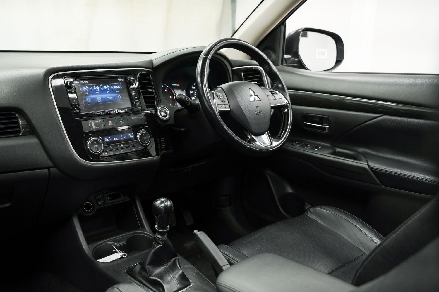 Used Mitsubishi Outlander 2016 for sale - 76560878: Photo 19