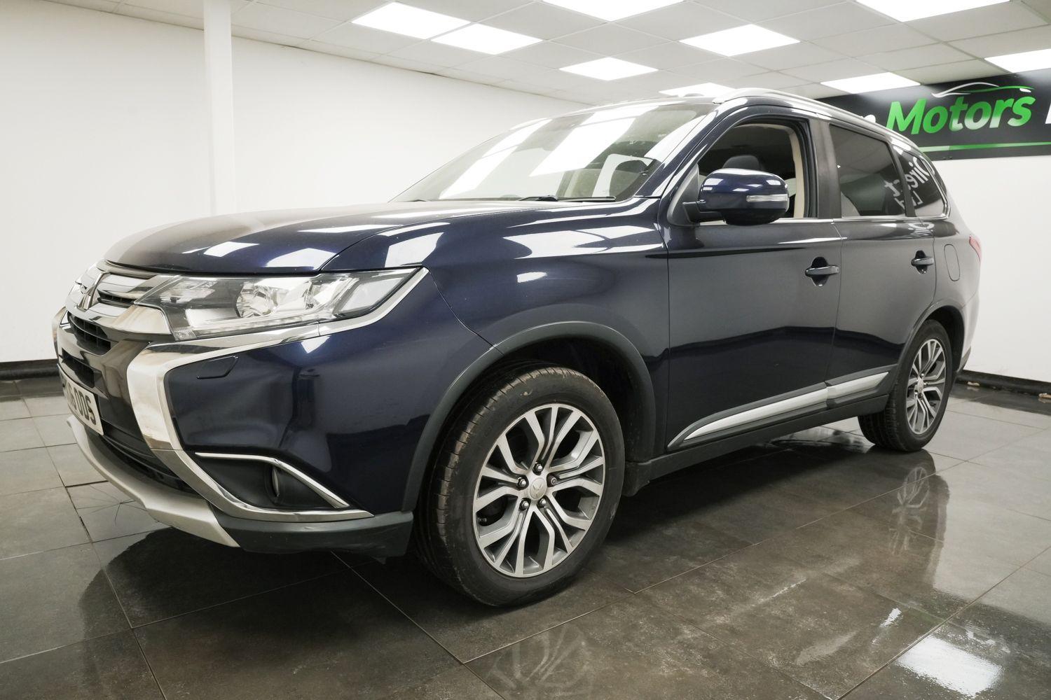 Used Mitsubishi Outlander 2016 for sale - 76560878: Photo 8