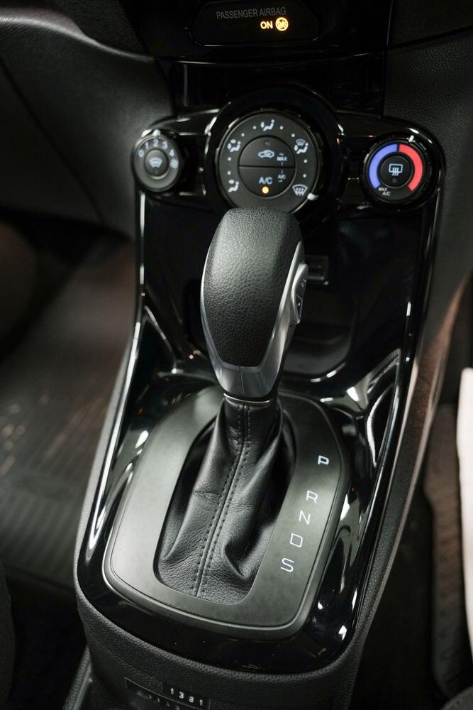 Used Ford Fiesta 2015 for sale - 77266841: Photo 24