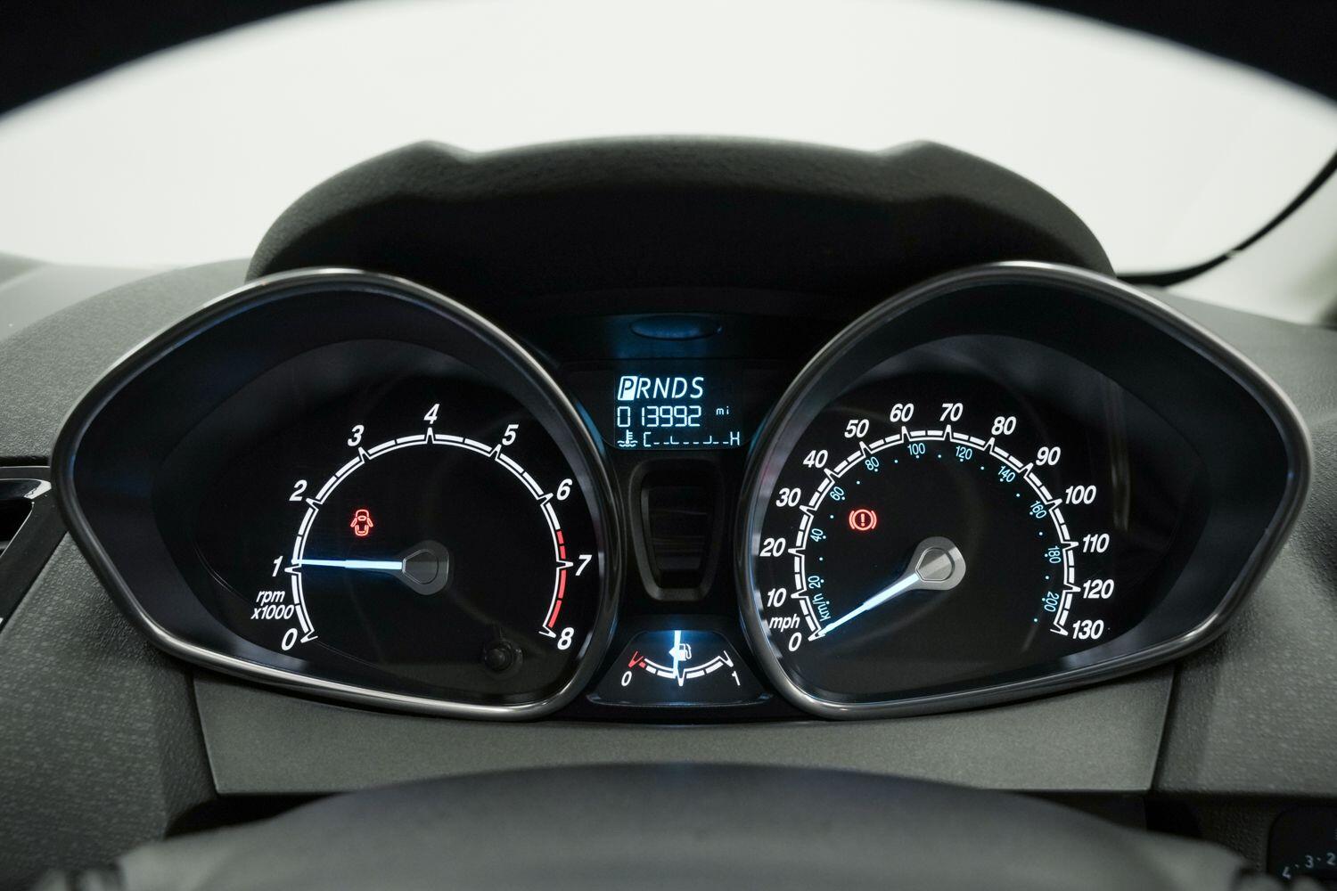 Used Ford Fiesta 2015 for sale - 77266841: Photo 28