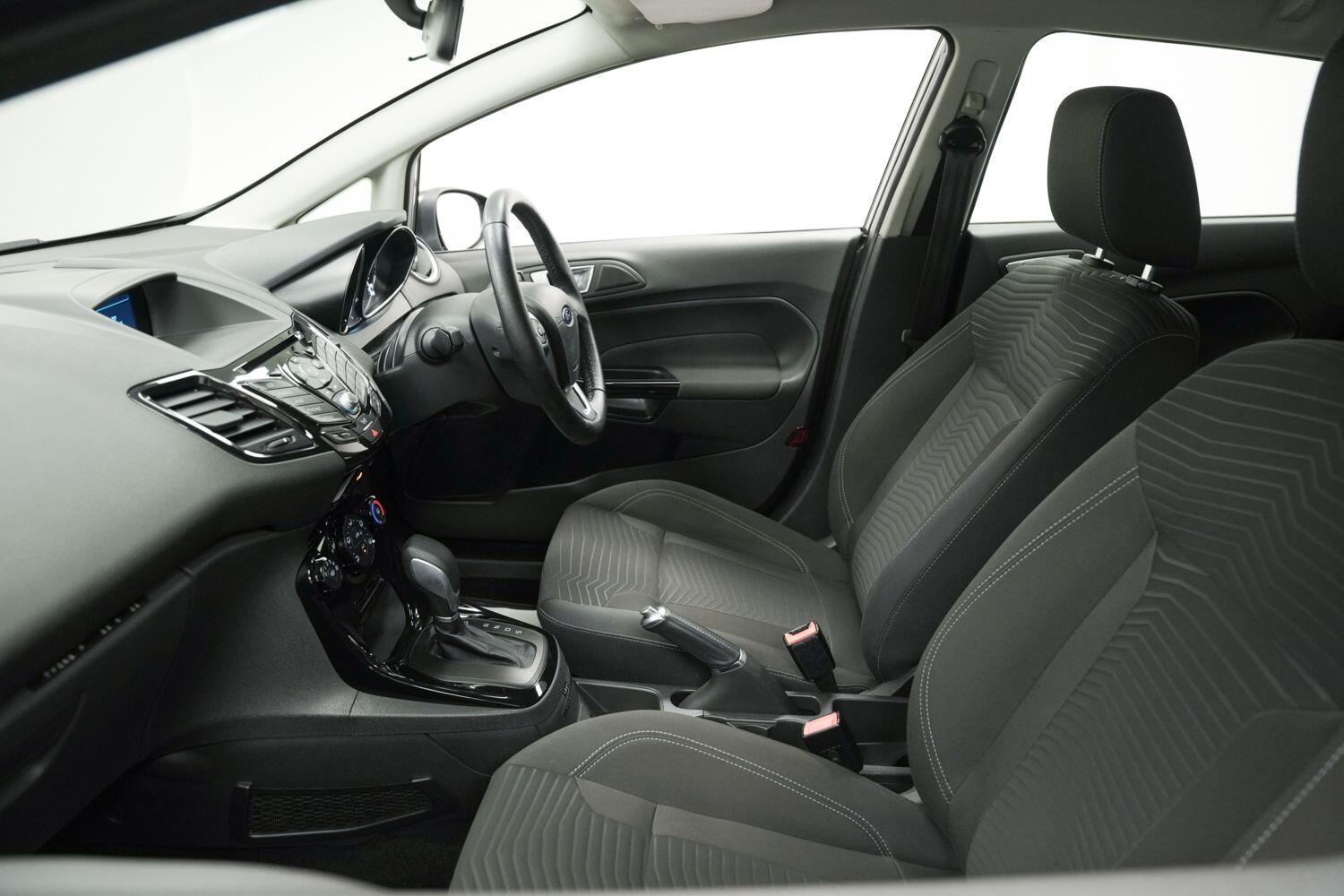 Used Ford Fiesta 2015 for sale - 77266841: Photo 30