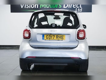 Used smart fortwo 2017 for sale - 78448805: Photo