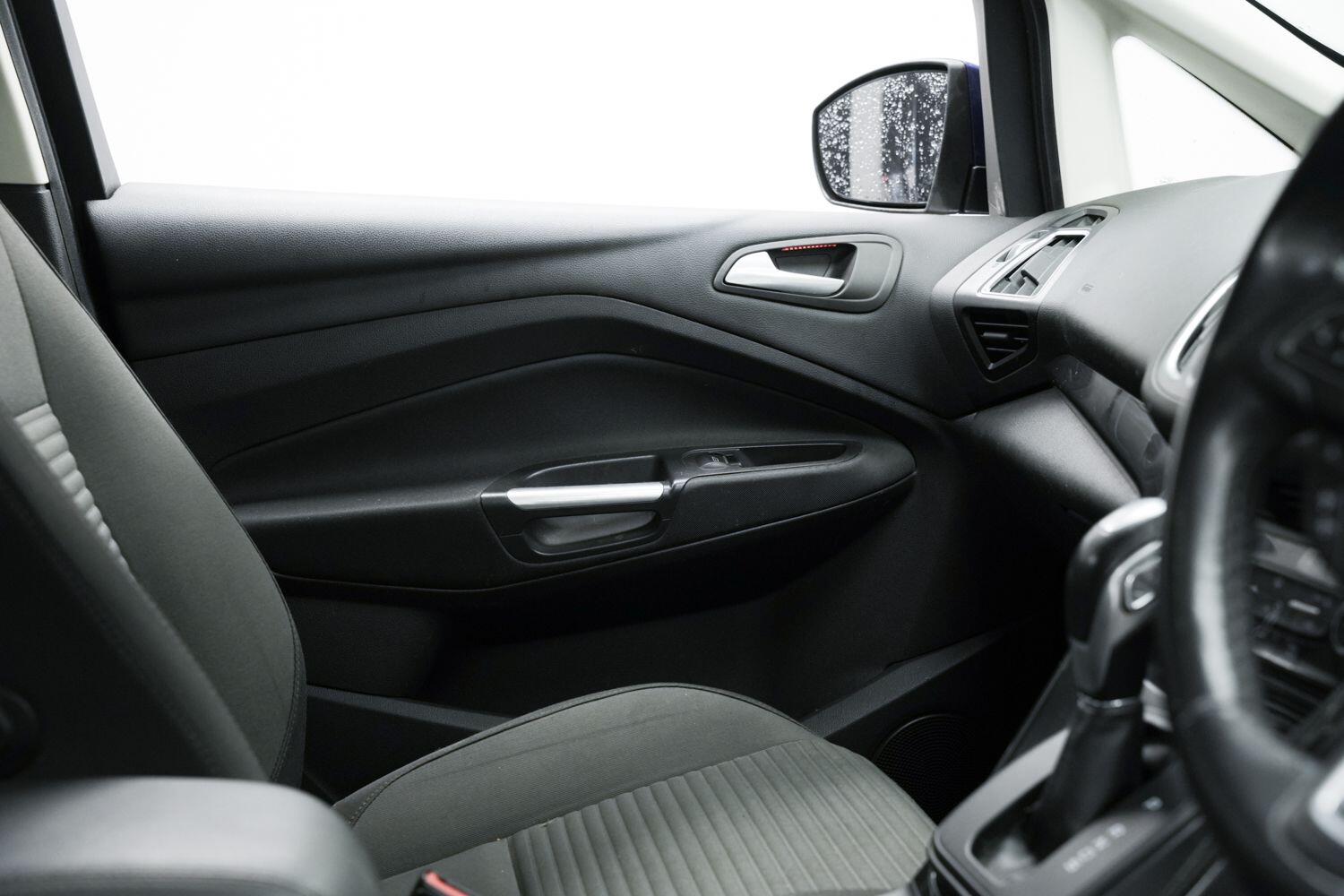 Used Ford Grand C-Max 2016 for sale - 76592461: Photo 11