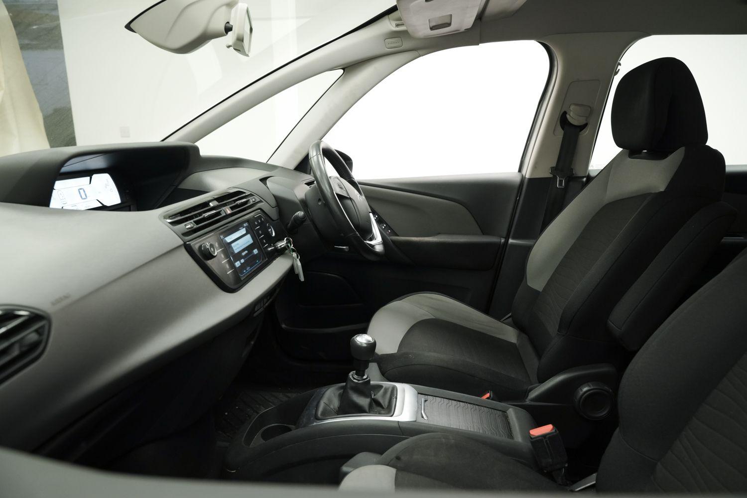 Used Citroen C4 Grand Picasso 2016 for sale - 76823845: Photo 24