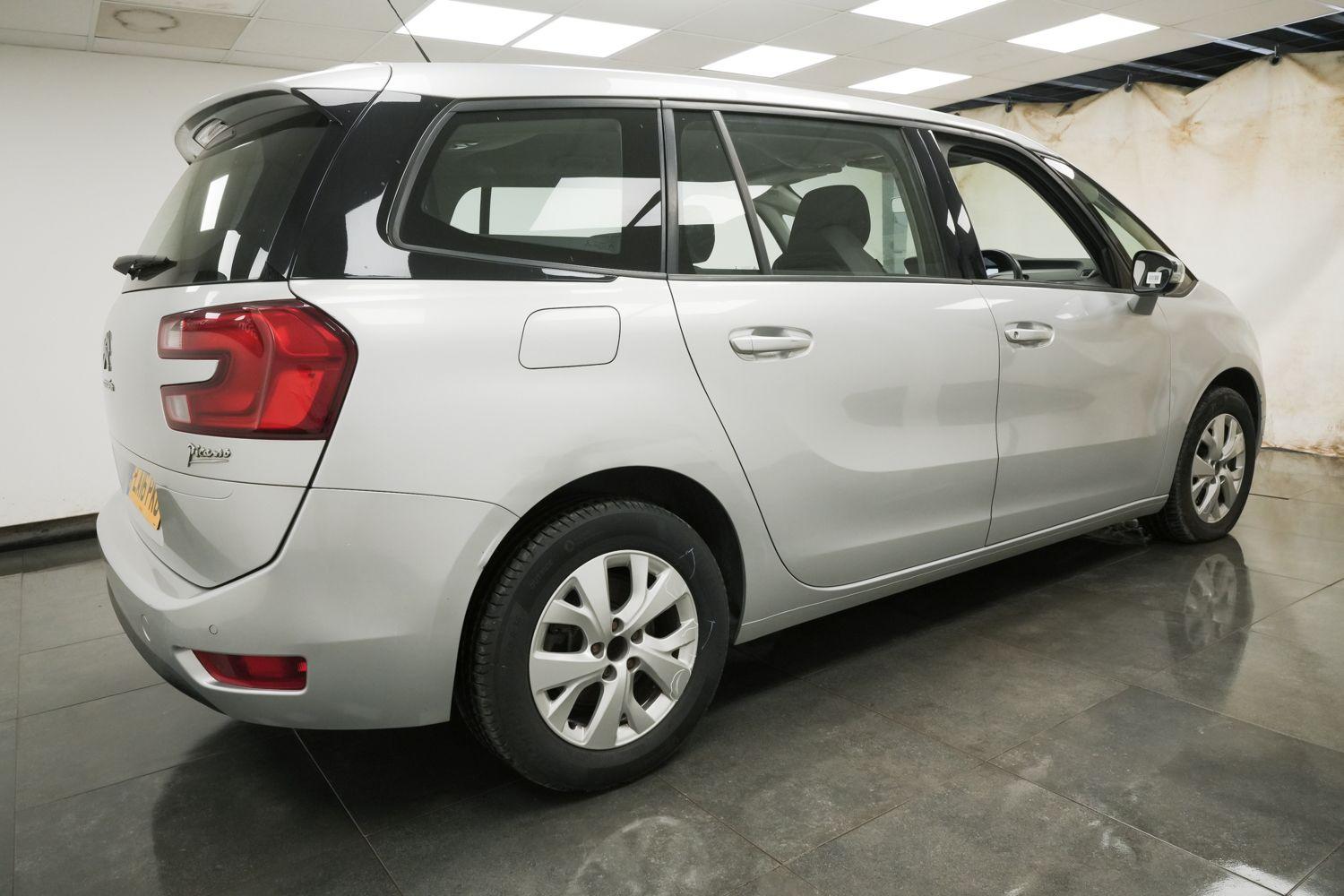 Used Citroen C4 Grand Picasso 2016 for sale - 76823845: Photo 5