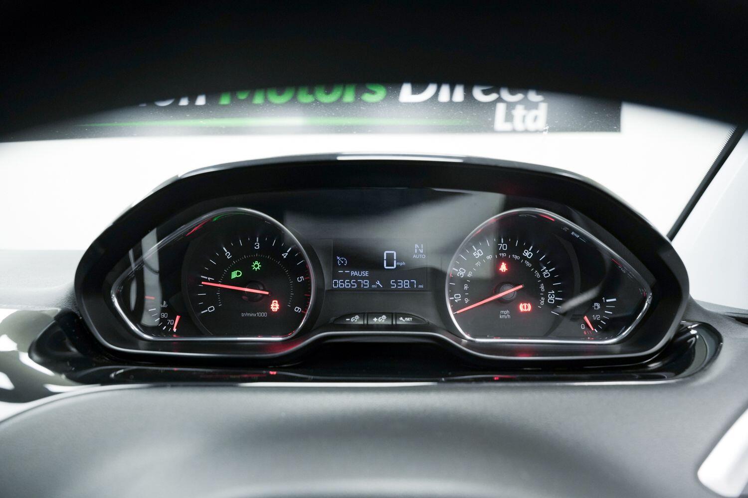 Used Peugeot 208 2013 for sale - 77242731: Photo 26