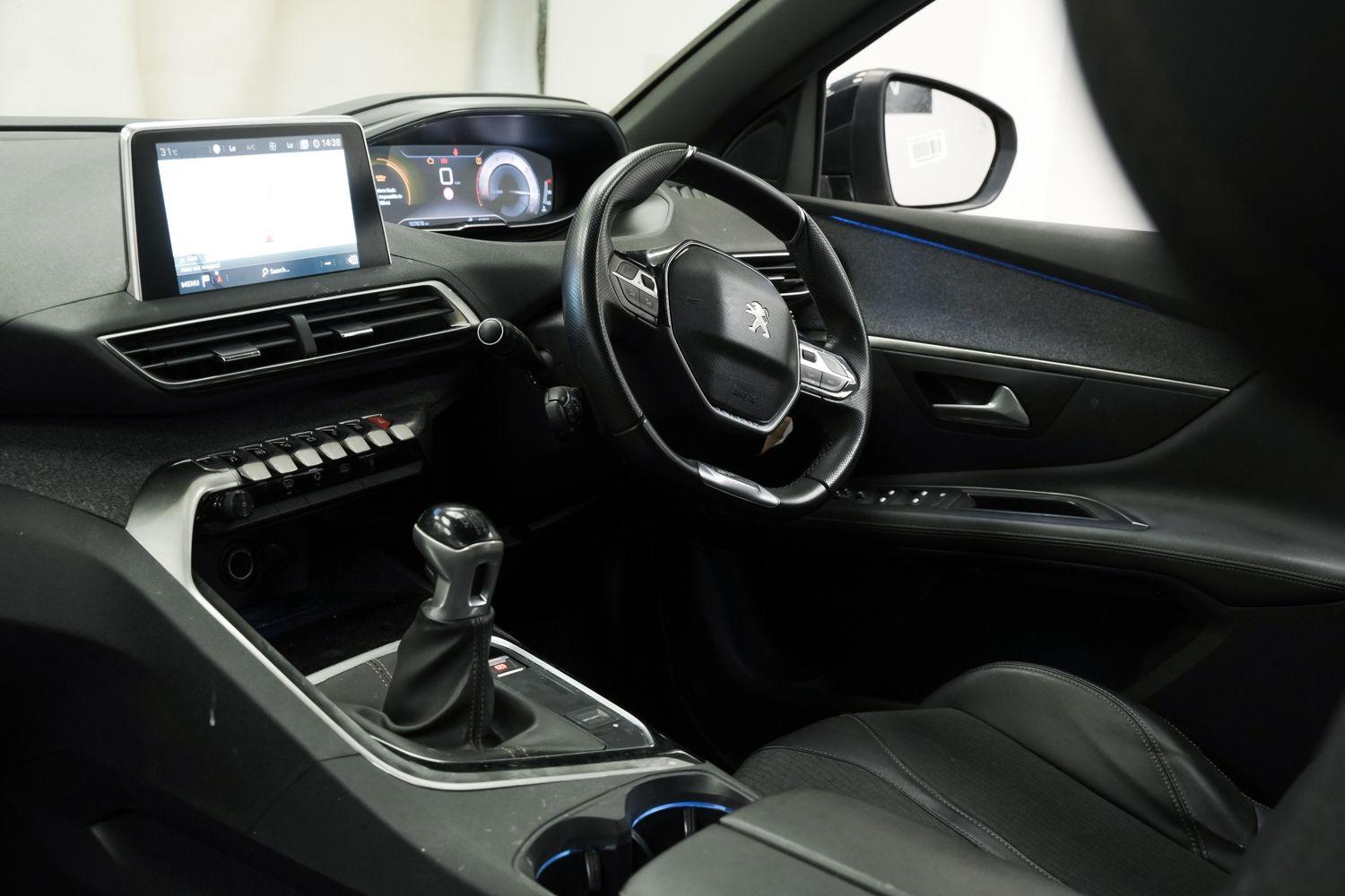 Used Peugeot 3008 2019 for sale - 76360439: Photo 15