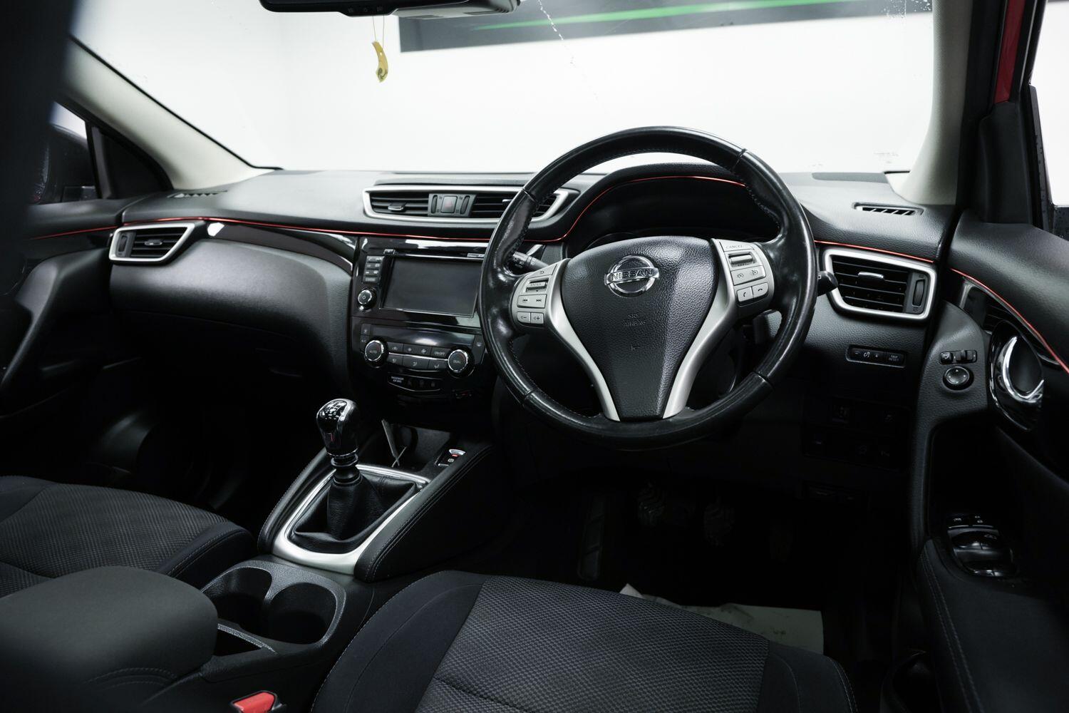 Used Nissan Qashqai 2015 for sale - 77737531: Photo 10