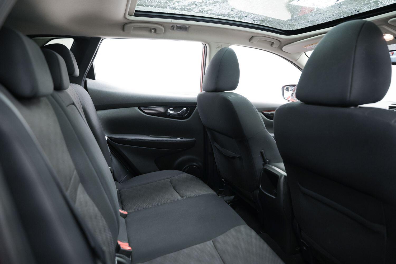 Used Nissan Qashqai 2015 for sale - 77737531: Photo 16