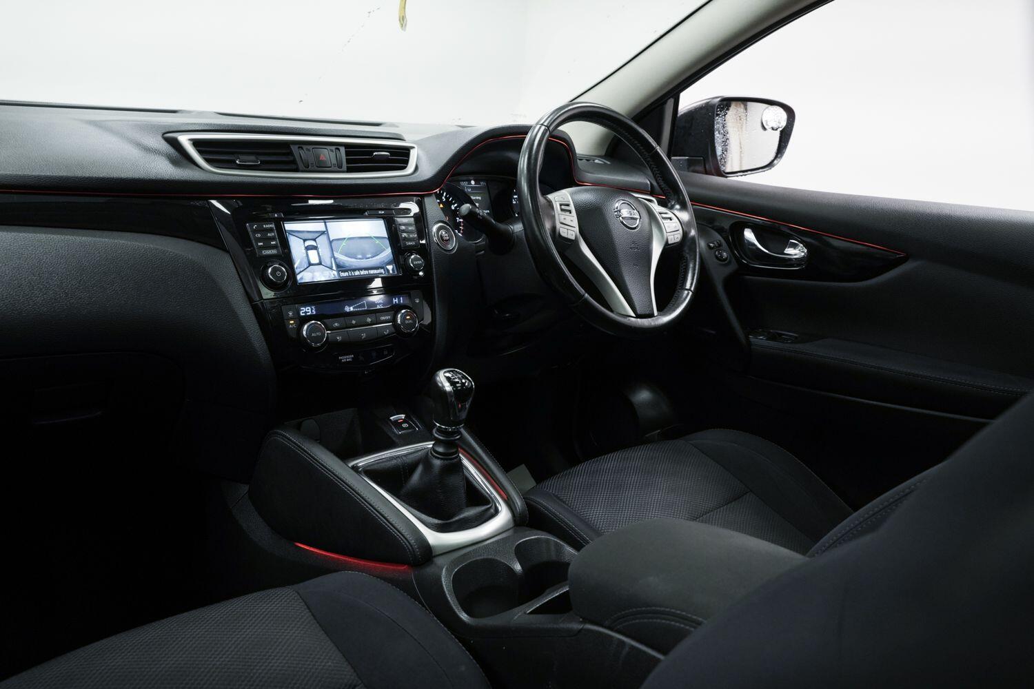 Used Nissan Qashqai 2015 for sale - 77737531: Photo 21